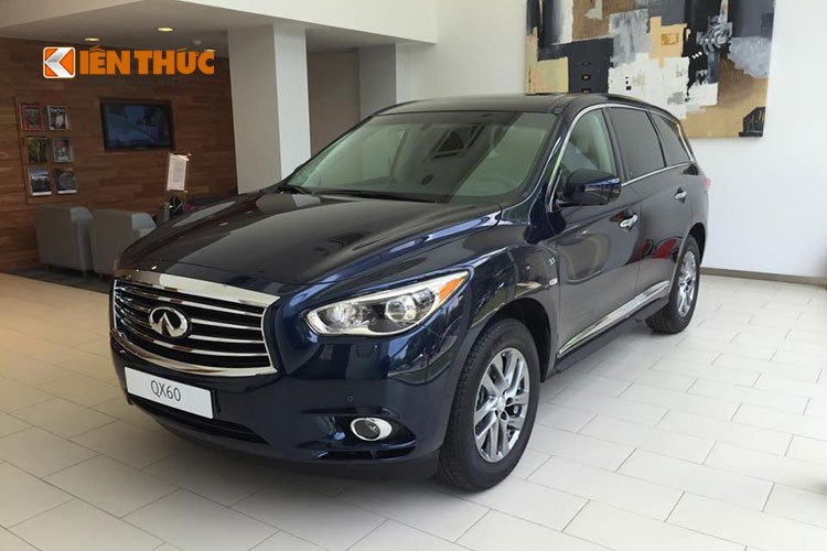  Infiniti QX60 Dark Blue không có gì khác biệt so với bản tiêu chuẩn. Xe sở hữu kích thước tổng thể dài x rộng x cao tương ứng 4.989 x 1.961 x 1.742 (mm), chiều dài cơ sở của xe đạt 2.900 mm.